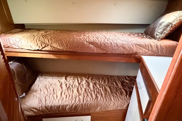 GONE GIRL 36ft Pacemaker Yacht For Sale