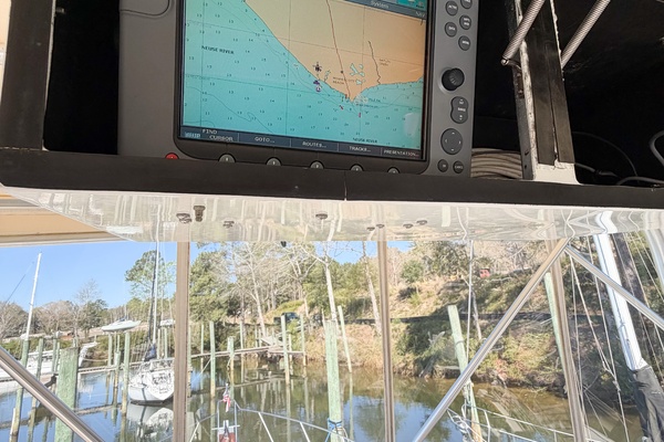 GONE GIRL 36ft Pacemaker Yacht For Sale