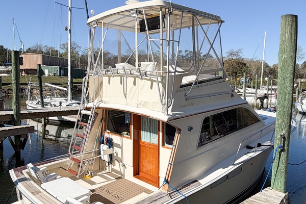 GONE GIRL 36ft Pacemaker Yacht For Sale