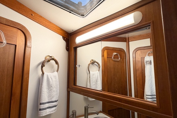 GONE GIRL 36ft Pacemaker Yacht For Sale