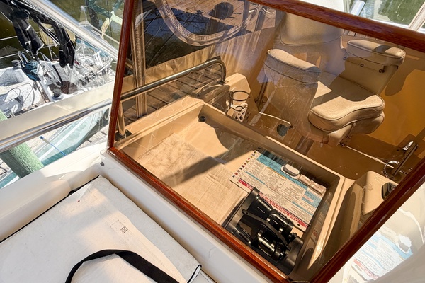 GONE GIRL 36ft Pacemaker Yacht For Sale