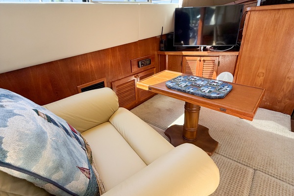 GONE GIRL 36ft Pacemaker Yacht For Sale