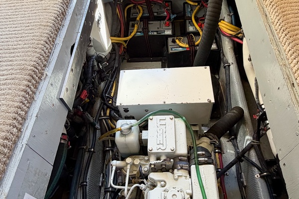 GONE GIRL 36ft Pacemaker Yacht For Sale