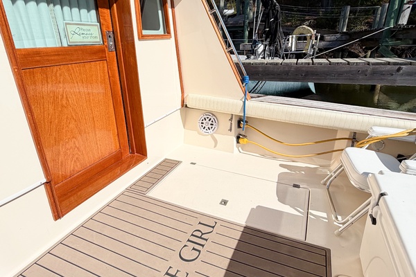 GONE GIRL 36ft Pacemaker Yacht For Sale