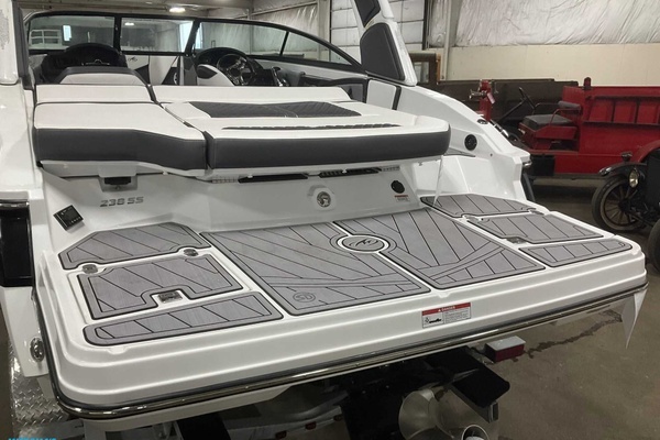 Photo of the 2023 Monterey 238SS