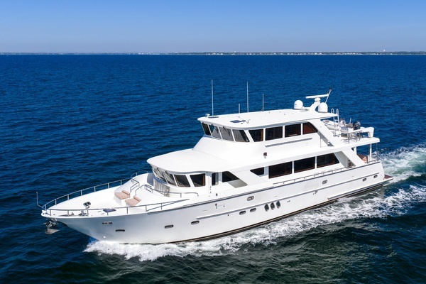 82-ft-Jefferson-2006-Starship-Mentorship IV-Destin Florida United States yacht for sale
