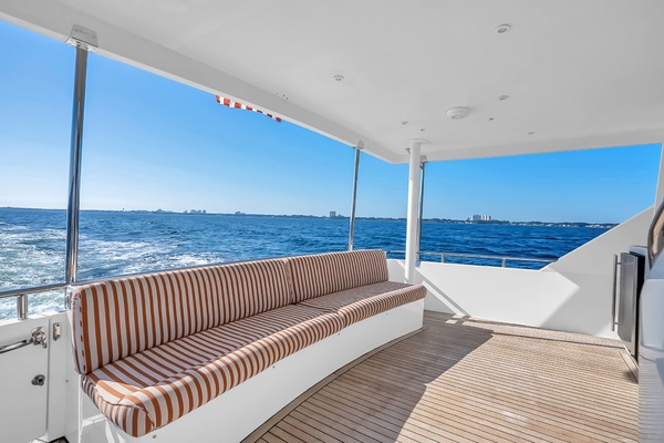 Mentorship IV 82ft Jefferson Yacht For Sale