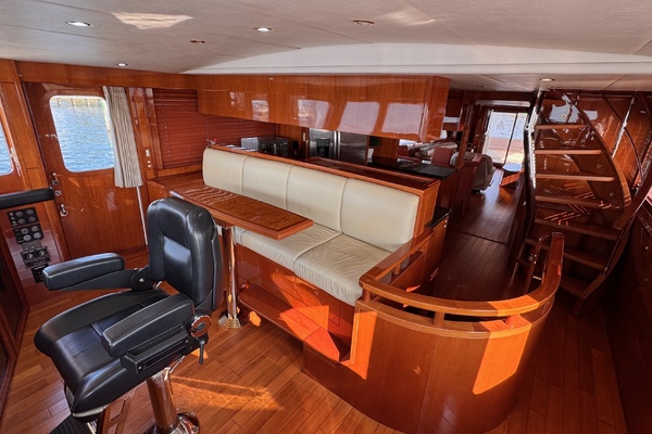 Mentorship IV 82ft Jefferson Yacht For Sale