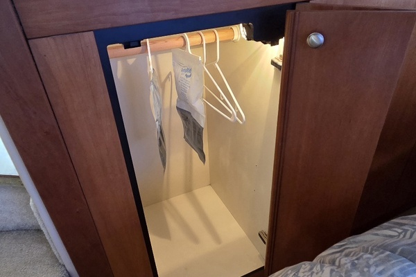 Meant 2 B 47ft Meridian Yacht For Sale