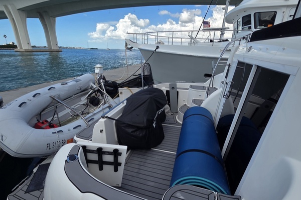 Meant 2 B 47ft Meridian Yacht For Sale