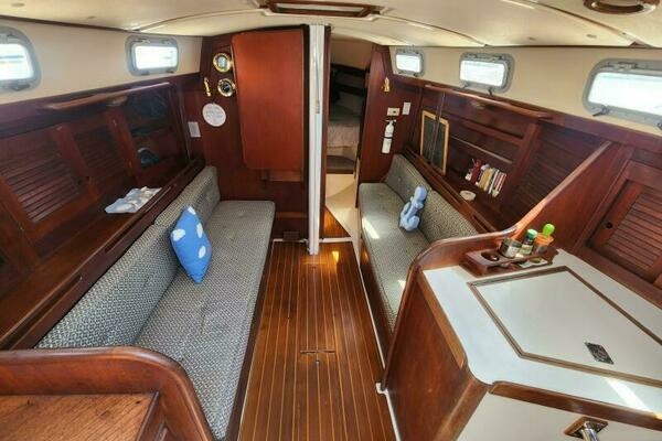 Photo of the 1986 Tartan 34-2 "Sea Panda"