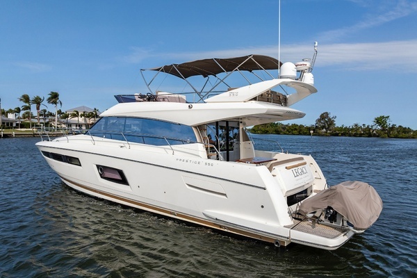 2015 Prestige 55