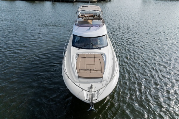 2015 Prestige 55