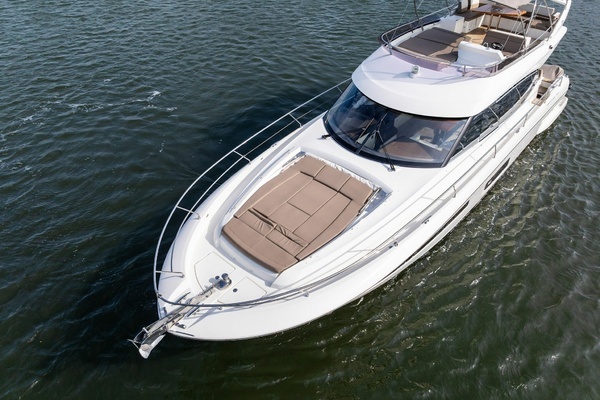 2015 Prestige 55