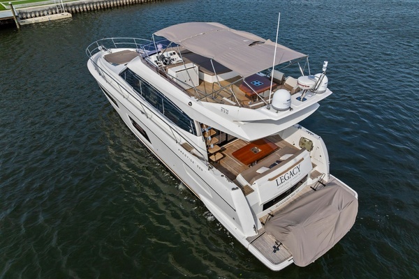 2015 Prestige 55