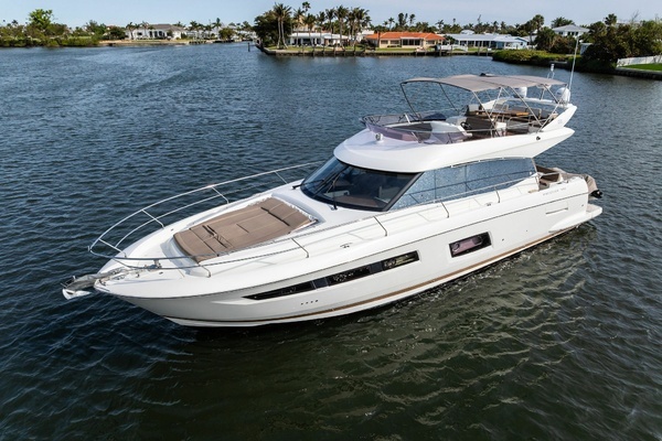 2015 Prestige 55