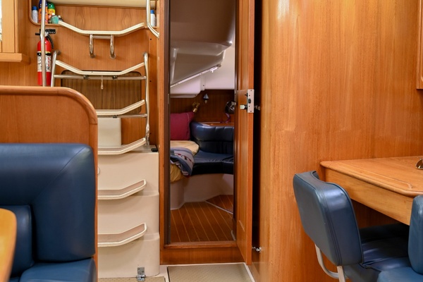 Lucia 40ft Catalina Yacht For Sale