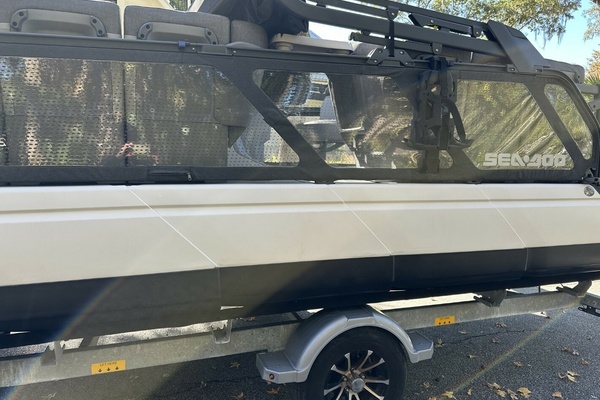 21ft Bombardier Yacht For Sale