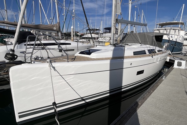 JOYRIDE 34ft Hanse Yacht For Sale