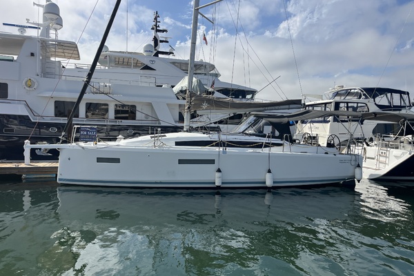 SEFARINA 38ft Jeanneau Yacht For Sale