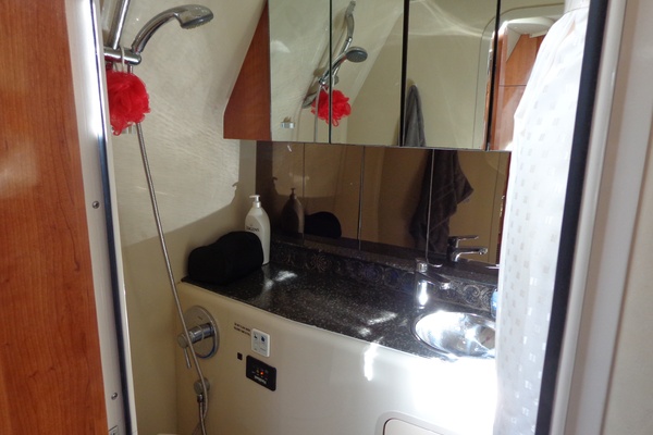 35ft Cruisers Yachts Yacht For Sale