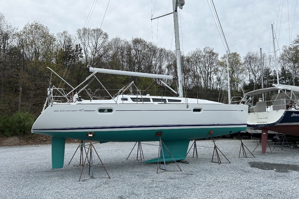 42ft Jeanneau Yacht For Sale