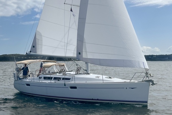 Photo of the 2007 Jeanneau Sun Odyssey 42i