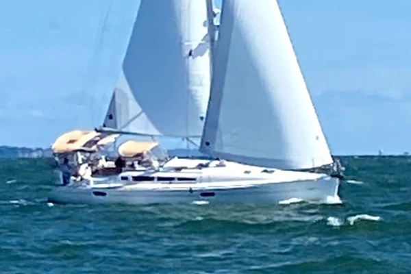 42ft Jeanneau Yacht For Sale