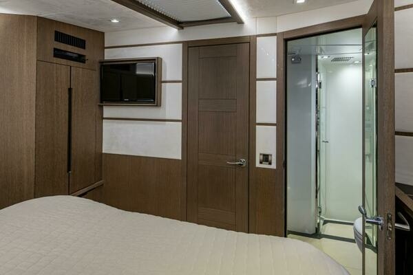 Galeon 550 Fly Yacht For Sale