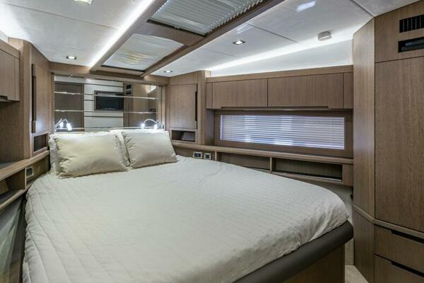 55ft Galeon Yacht For Sale