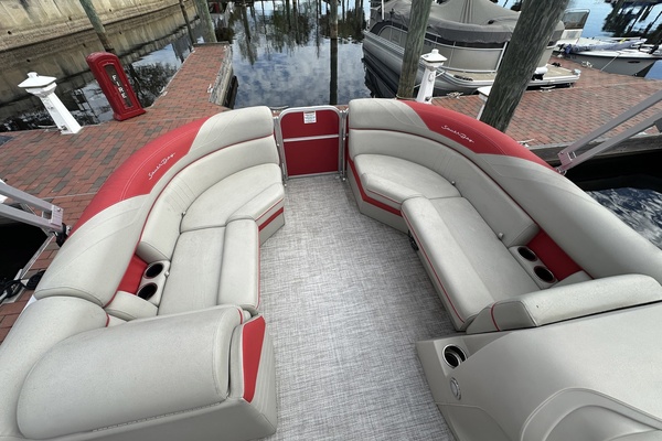 Big Red 24ft South Bay Yacht For Sale