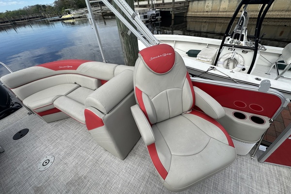 Big Red 24ft South Bay Yacht For Sale