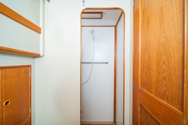 Grand Banks 47 motoryacht Yacht For Sale