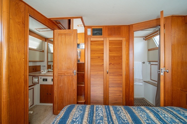 Grand Banks 47 motoryacht Yacht For Sale