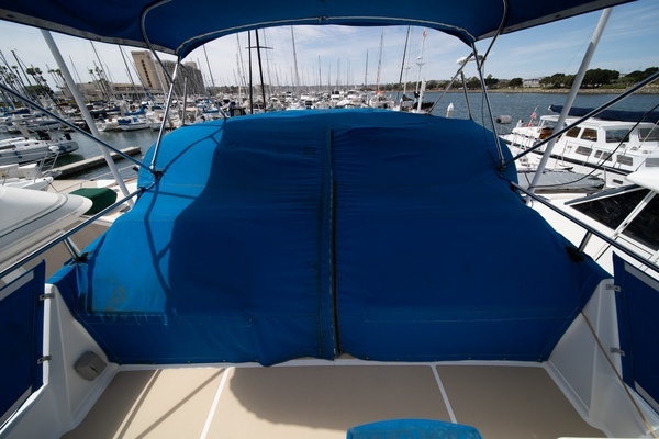 Grand Banks 47 motoryacht Yacht For Sale