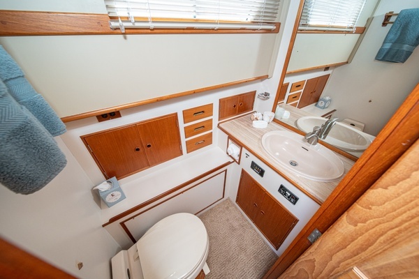 Grand Banks 47 motoryacht Yacht For Sale