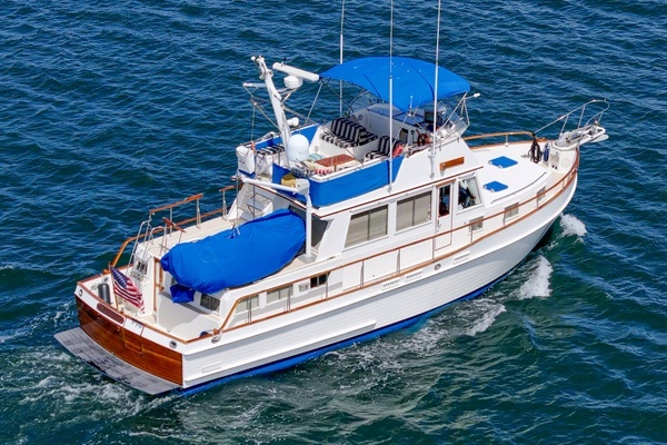Photo of the 1987 Grand Banks 47 motoryacht "MAIREAD"