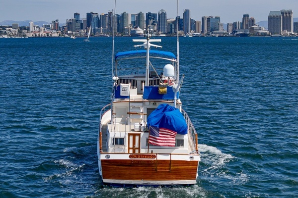 Photo of the 1987 Grand Banks 47 motoryacht "MAIREAD"