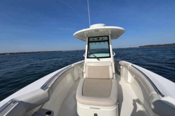 28ft Boston Whaler Yacht For Sale