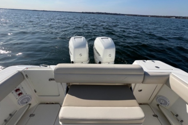 Photo of the 2016 Boston Whaler 280 Outrage
