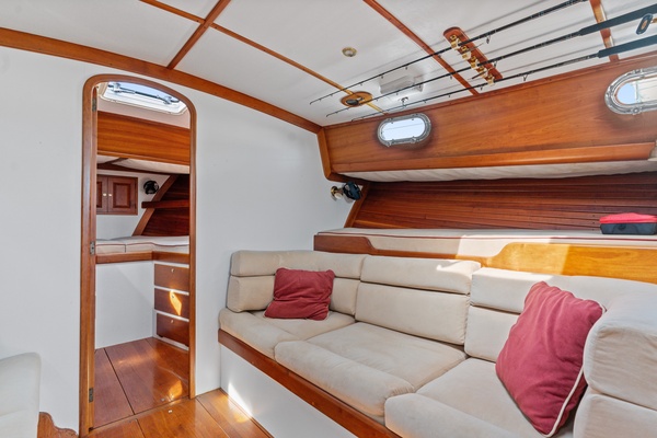 Cordelia 44ft Able Yacht For Sale