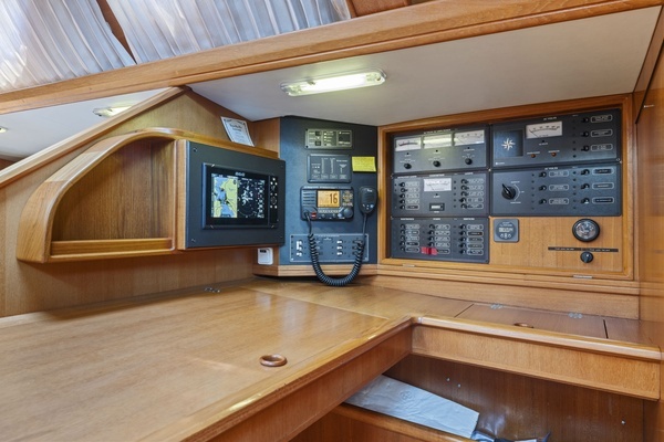 Jeanneau  Yacht For Sale