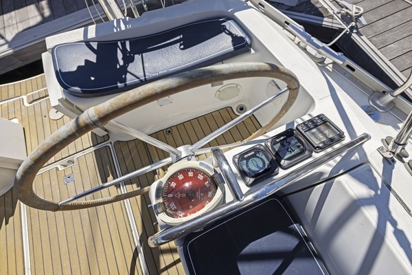Jeanneau  Yacht For Sale