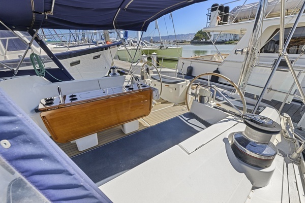 Jeanneau  Yacht For Sale