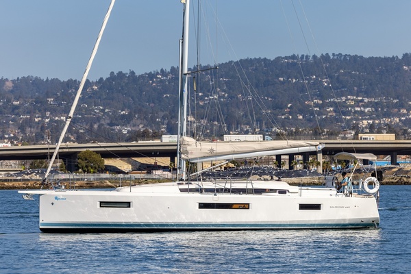 Perfect Timing 44ft Jeanneau Yacht For Sale