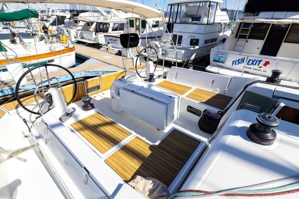 Perfect Timing 44ft Jeanneau Yacht For Sale