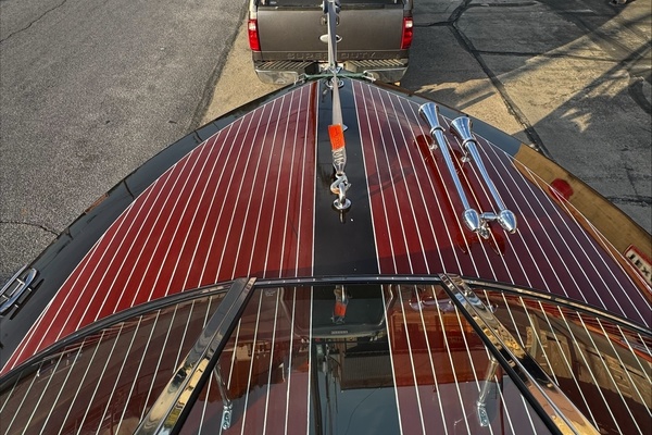 Kaboom 23ft Hacker Craft Yacht For Sale