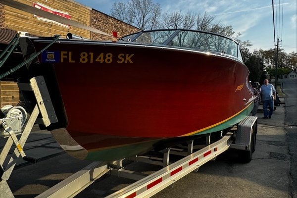 Kaboom 23ft Hacker Craft Yacht For Sale