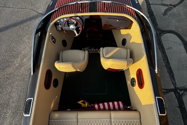 Kaboom 23ft Hacker Craft Yacht For Sale