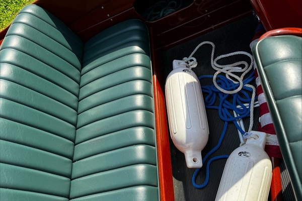 Another Sweetie 26ft Hacker Craft Yacht For Sale